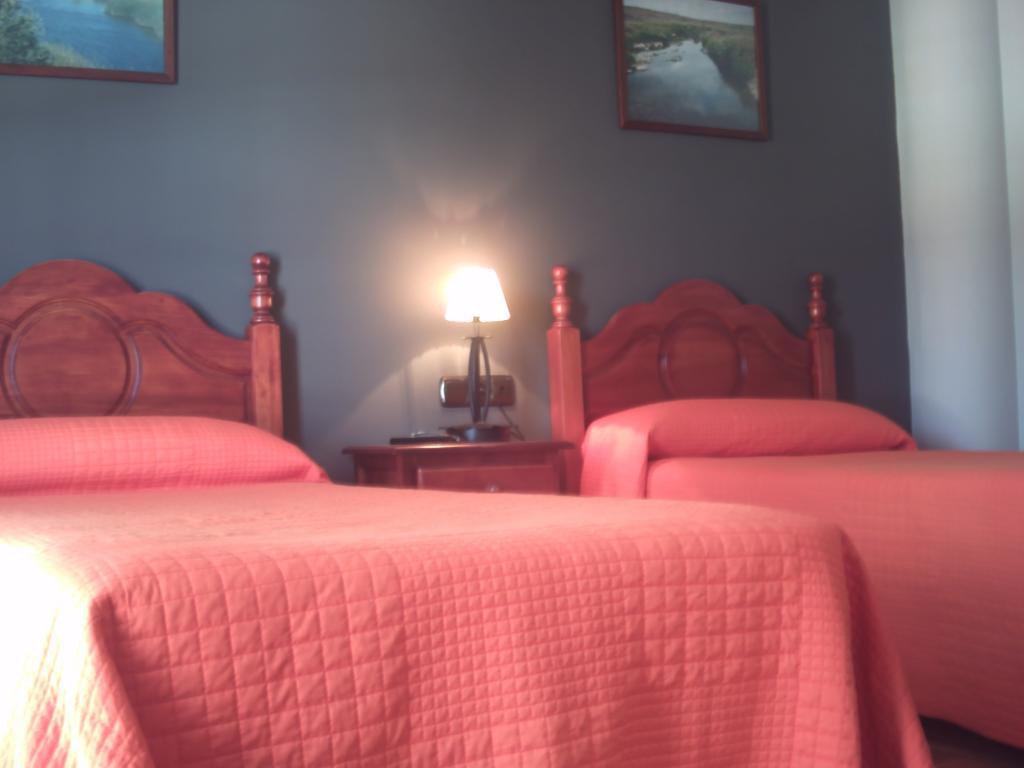 Casa Rural La Brena Talavan Room photo